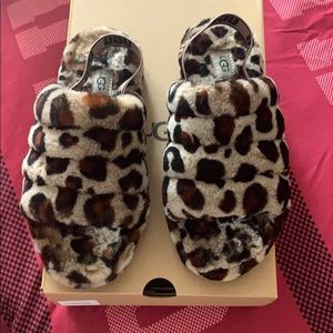 Women’s UGG slipper cheetah print